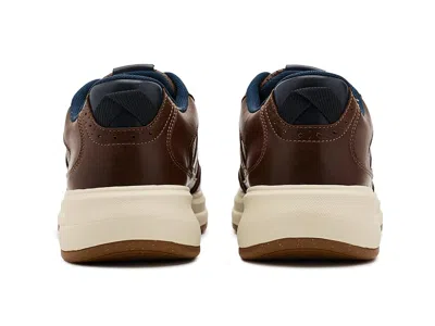 Dockers Rave In Brown