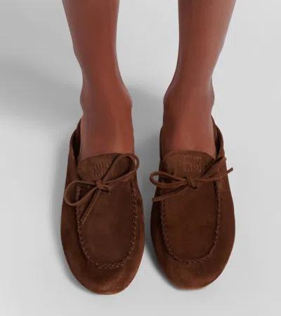 Miu Miu Suede Sabots Rounded Toe Bow Detail In Brown