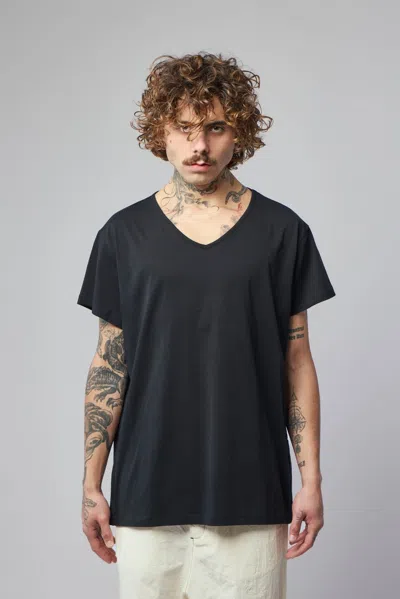 Frei-mut Tara In Black