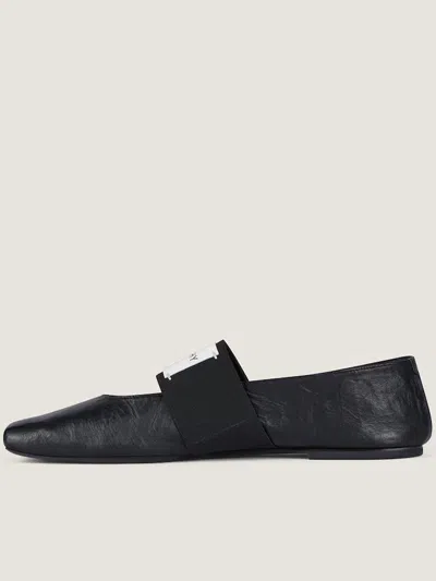 Givenchy Sliced Square Ballerinas In Patent Leather In Black