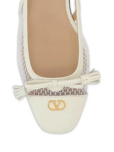 Valentino Garavani Valet Du Roi Tasseled Leather And Mesh Slingback Ballet Flats In White
