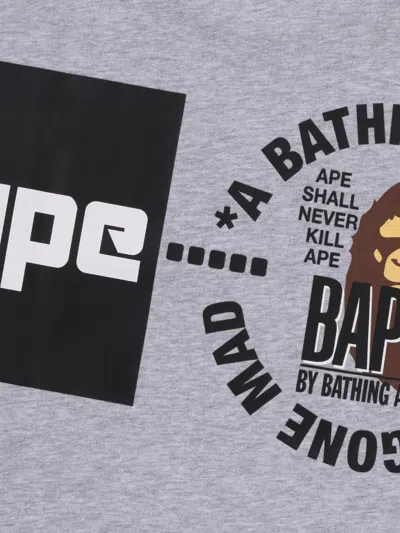 A Bathing Ape Logo-print T-shirt In Gray