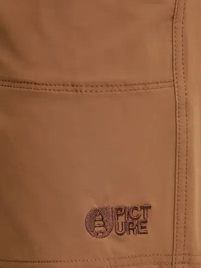 松紧裤腰LOGO短裤