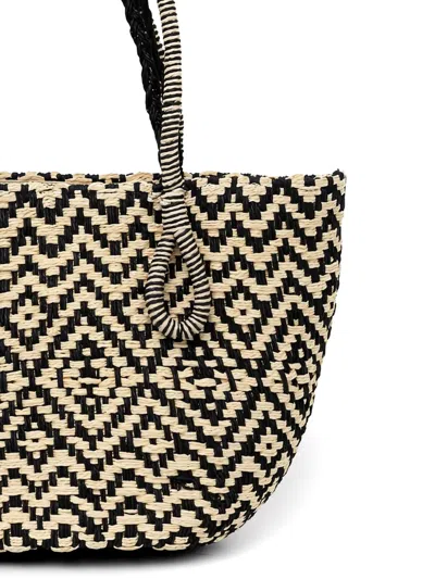 Hoss Intropia 우븐 플라워 참 사첼 백 In Gray