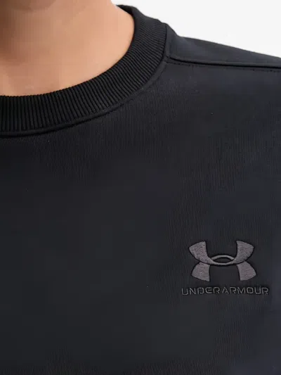 Under Armour 로고 태그 크루 넥 스웨터 In Black