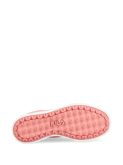 Fila 샌드블라스트 로고 플랫폼 스니커즈 In Pink