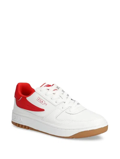 Fila 레이스업 스니커즈 In White