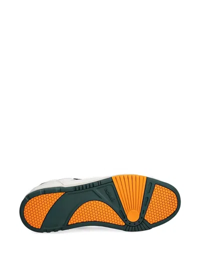 Hummel 셰브런 퍼포레이티드 스니커즈 In Neutral