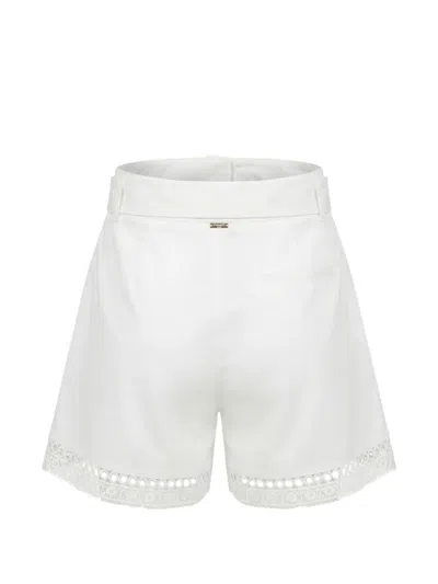 Twinset 벨트 쇼츠 In White