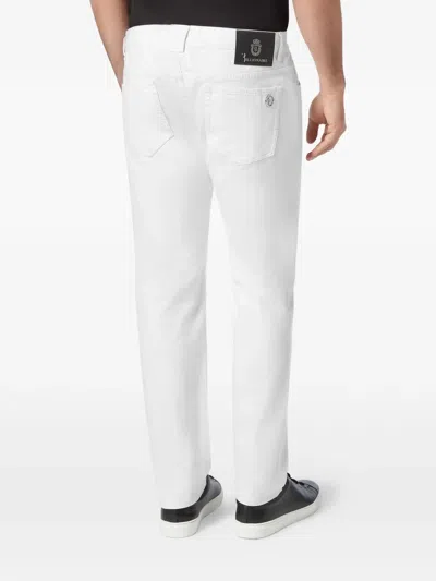 Billionaire 더블 B 진 In White