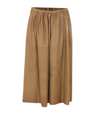 Auralee Elasticated Leather Skirt In Neutral