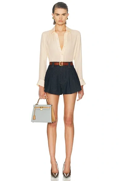 Frame The Structural Pleated Denim Shorts In Blue