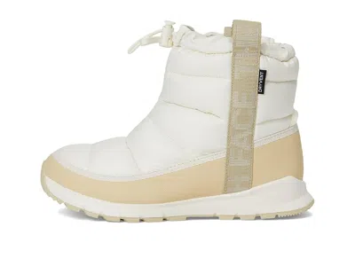 The North Face Quilted Pull-on Boots In White