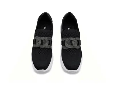 Vaneli Qadiza In Multi