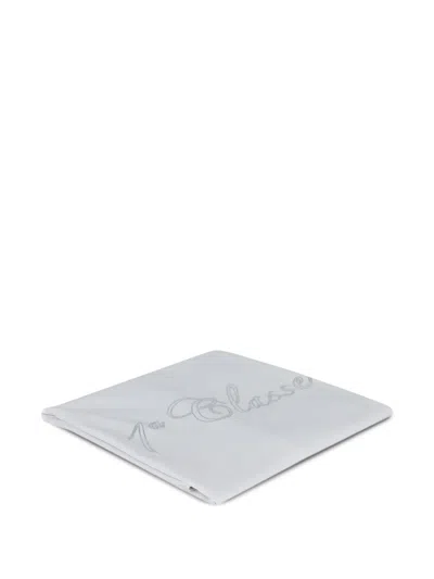 Alviero Martini Script Print Blanket In White