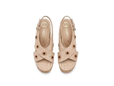 Sam & Libby Hanfleur In Neutral