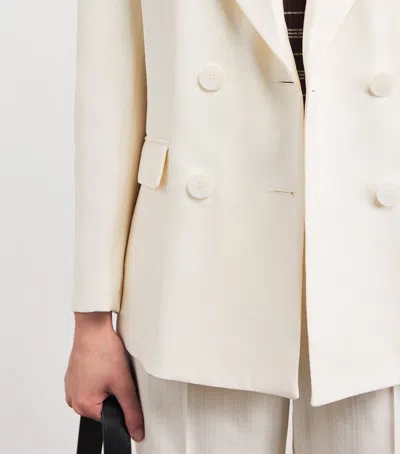 Sandro Womens Ecru Tailored Peak-lapel Woven Blazer In Neutral
