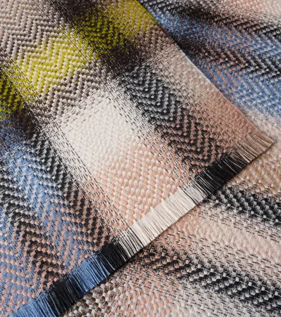 Missoni Zig Zag Wool-blend Throw In Neutral
