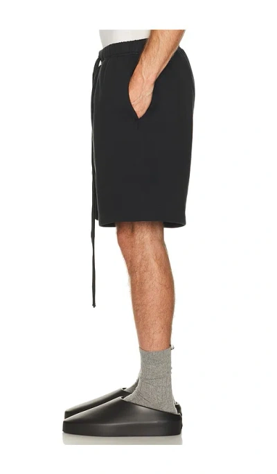 Essentials Classic Short In Black