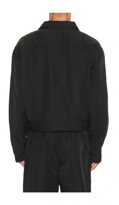 Essentials Trucker Jacket In Black