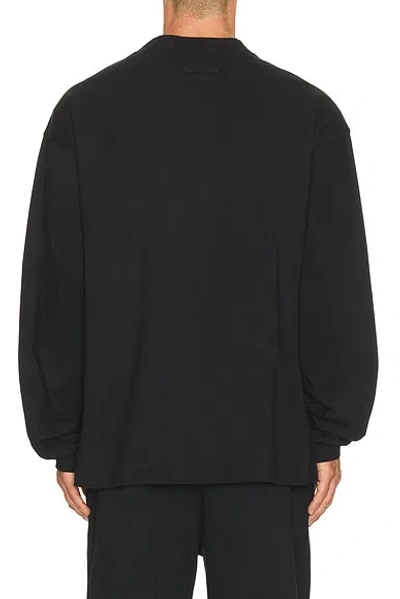 Essentials Long-sleeved T-shirt In Black