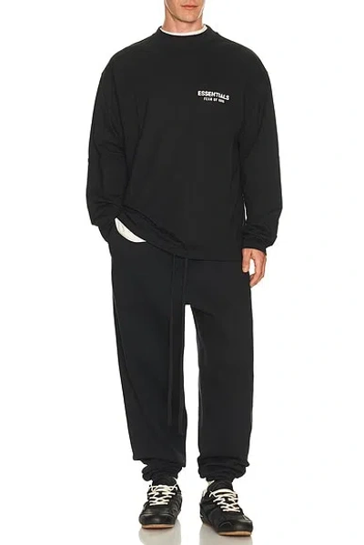 Essentials Long-sleeved T-shirt In Black
