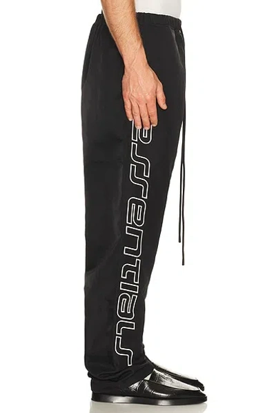 Essentials Active Trace Relaxed Drawstring Pant In Black