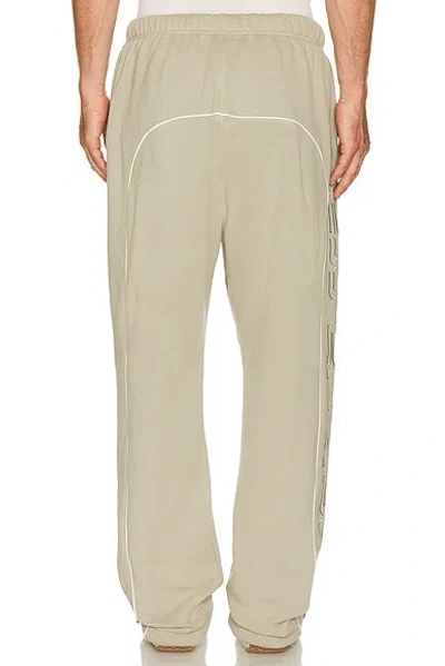 Essentials Active Trace Relaxed Sweatpant In Gray