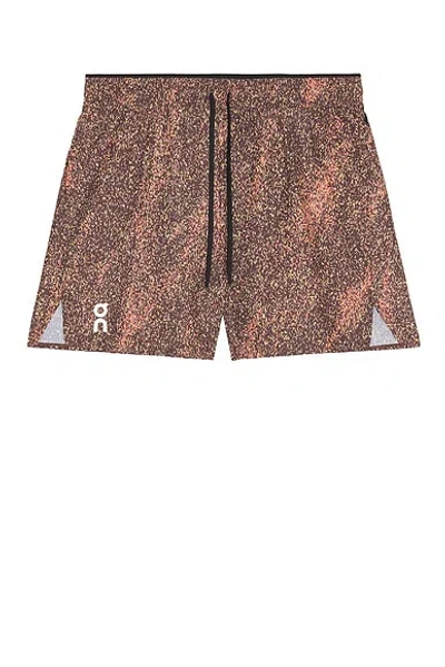On Trail Shorts In Brown