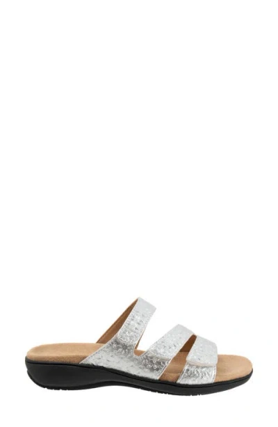 Trotters Rose Tool Slide Sandal In Silver