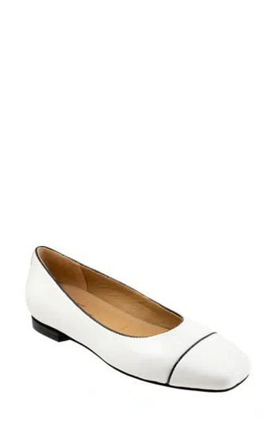Trotters Harbor Cap Toe Flat In White