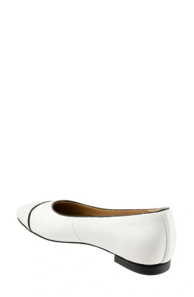 Trotters Harbor Cap Toe Flat In White