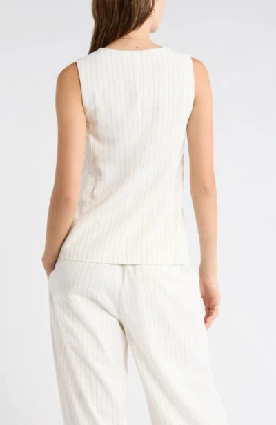 Leith Longline Vest In White