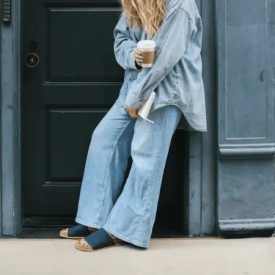 Message Mullen Slide In Blue