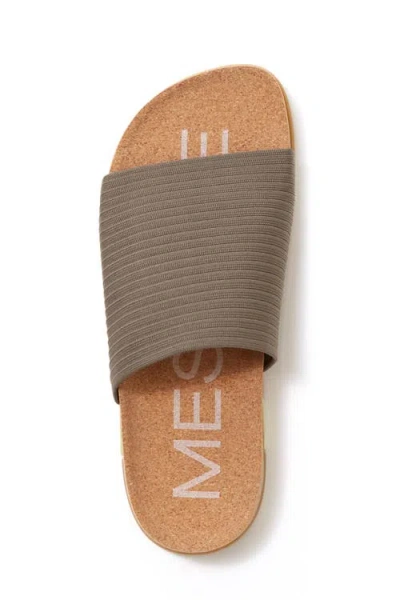 Message Shaw Slide In Brown