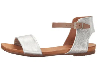 Miz Mooz Alanis In Multi