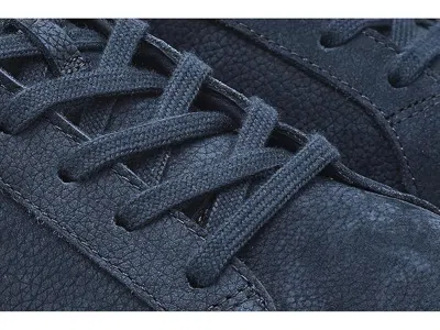Peter Millar Drift Classic Nubuck Sneaker In Blue