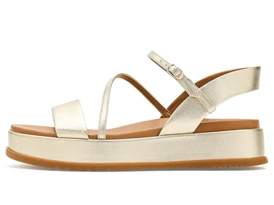 Naturalizer Zayda In Gold