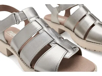 Munro Marley In Silver