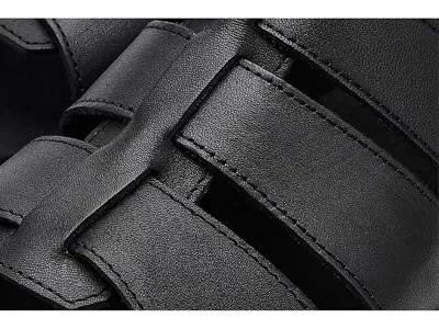 Munro Marley In Black