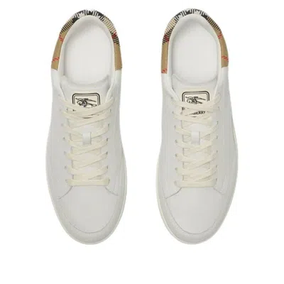 Burberry White Calf Leather Bos Taurus Low Top Sneakers