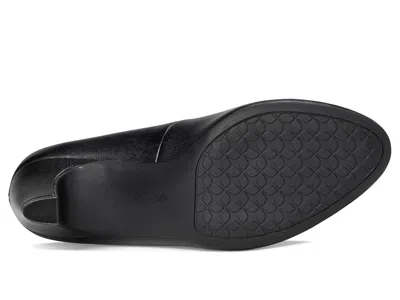 Lifestride Wide Width Parigi Plus Pump In Black