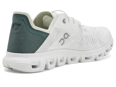 On Cloud 6 Coast Sneaker In White