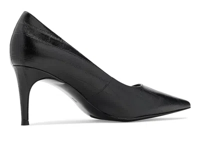 Vaneli Debs High In Black