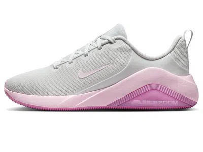 Nike Bella 7 In White