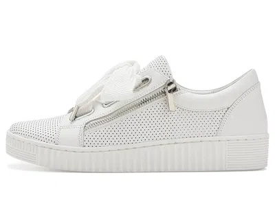 Eos Jovi Perf In White