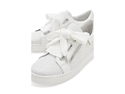 Eos Jovi Perf In White