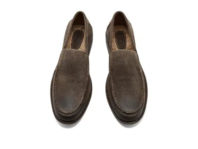 Born Roger In Brown