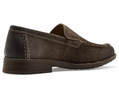 Born Roger In Brown
