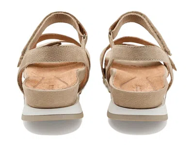 Jambu Liza In Gold